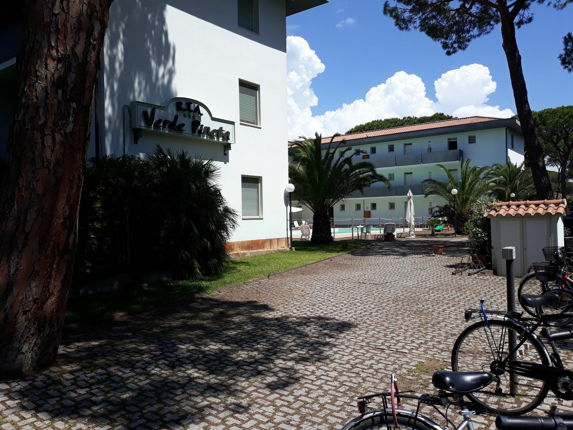 Residence Verde Pineta Principina a Mare Buitenkant foto